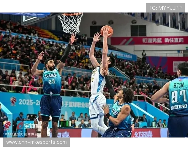 宁波队突破上篮稳中