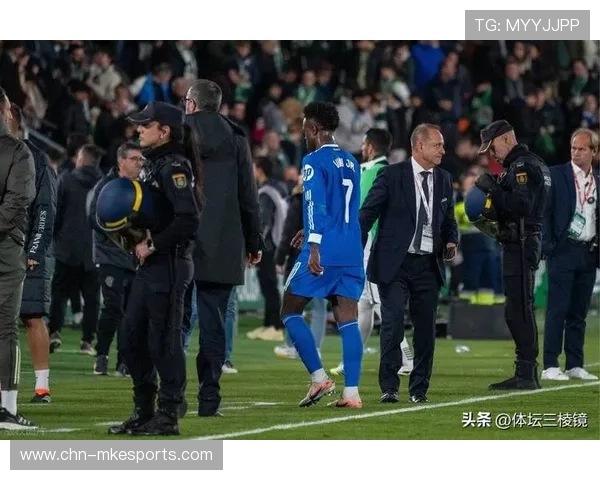 埃尔切打出教科书式反击，让皇马颜面尽失