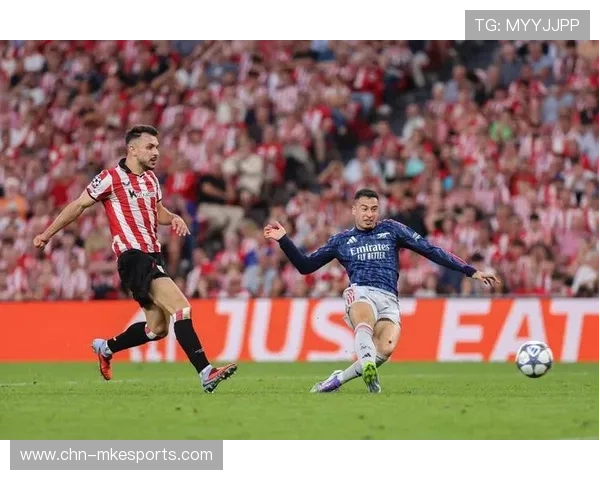 纽卡斯尔替补后卫关键拦截锁定胜局